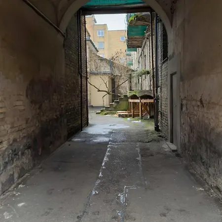 Breeze Flat X Self Check-in Apartman *